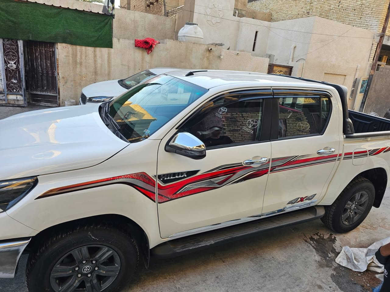 هايلوكس موديل 2025   4 سلندر  زيرو ما ماشي وكالة ساز العراق رقم شمالي
السيارة فول مواصفات 4×4
بانزين 
كير اوتاماتيك 
للاستفسار اكثر ‎***********

