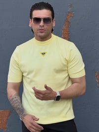 ⁨	⁨	25,000 🖇️  14 لون 🔥  S - M - L - XL - 2XL   بغداد - المنصور - ساحه...