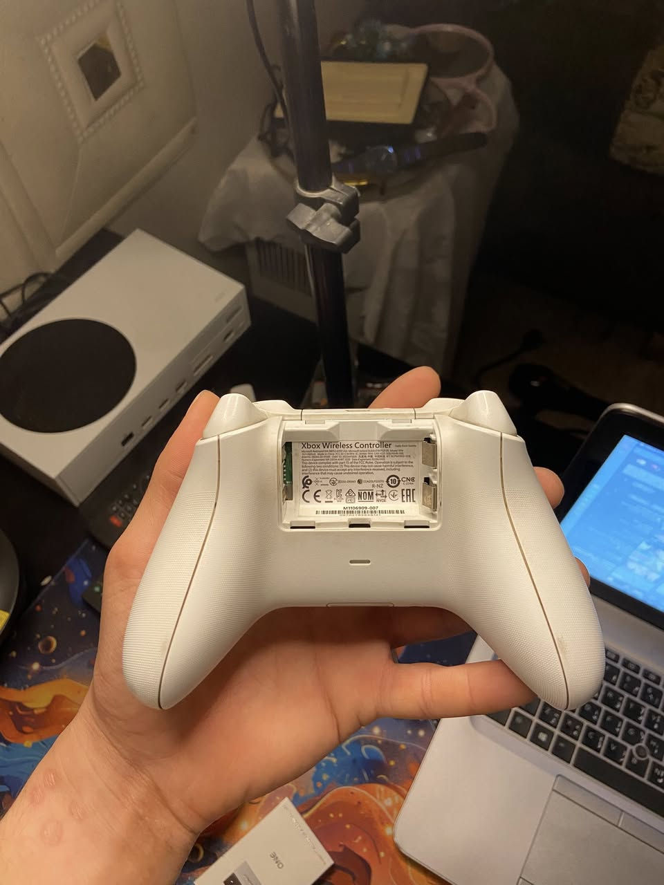 اكس بوكس سيرس اس
512GB
نضيف وما مفتوح
سعر 260 الف 
بغداد البياع


**إذا كنت صاحب هذا الإعلان وتريد حذفه لأي سبب، رجاءا أرسل رسالة إلى الدعم الفني**