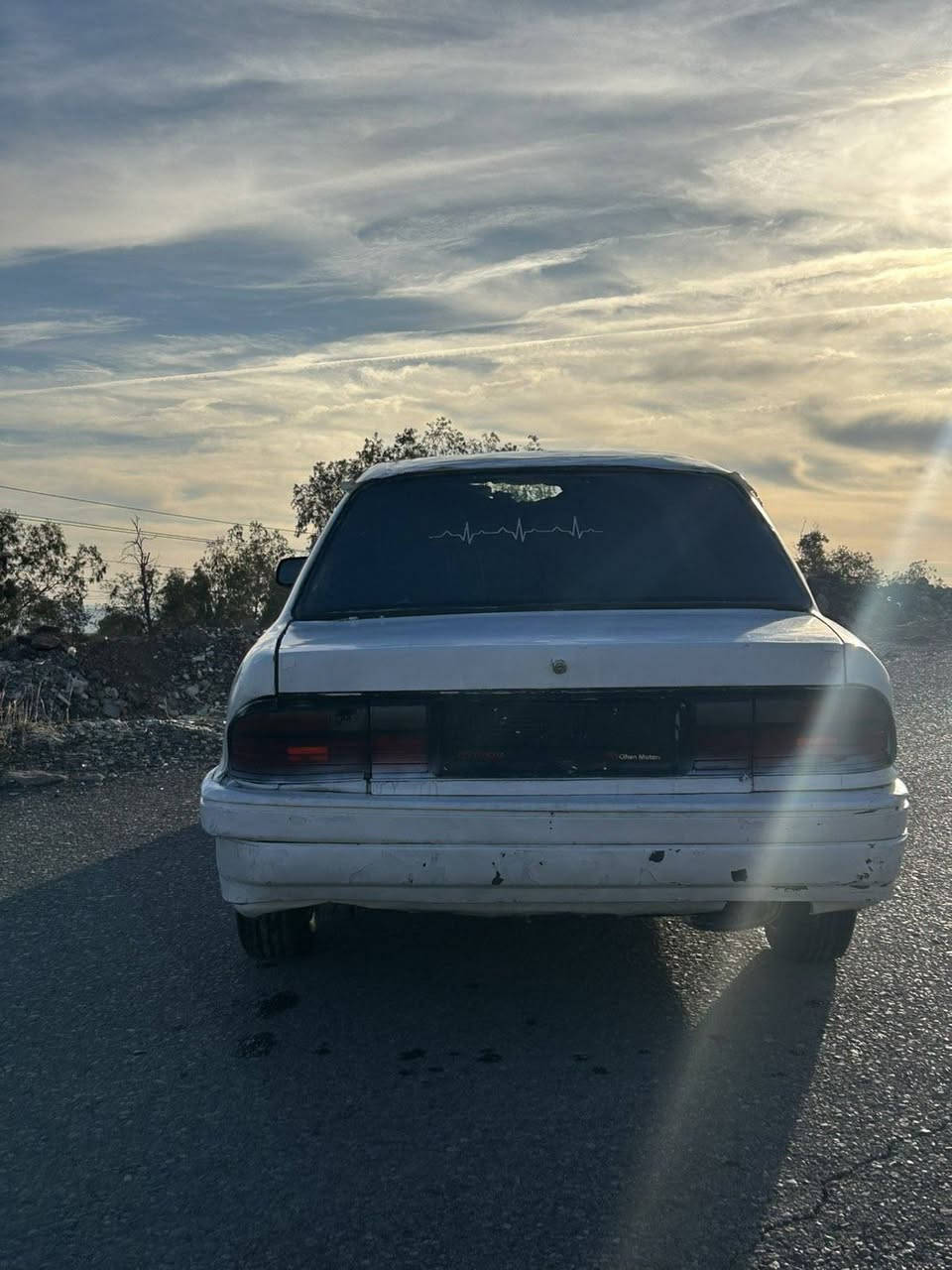 مودیل ١٩٩١ سڵایت ٤چام کارەبا گیڕومەکینەی بیعەیبە گەرمیو شتی مەزبوتە گۆڕینەوە فرۆشتن هەرکەس ویستی لەخزمەت دام شوێن کۆیە ماڵەکە علوجە ماڵی مەدەنی بەشەرت ***********
