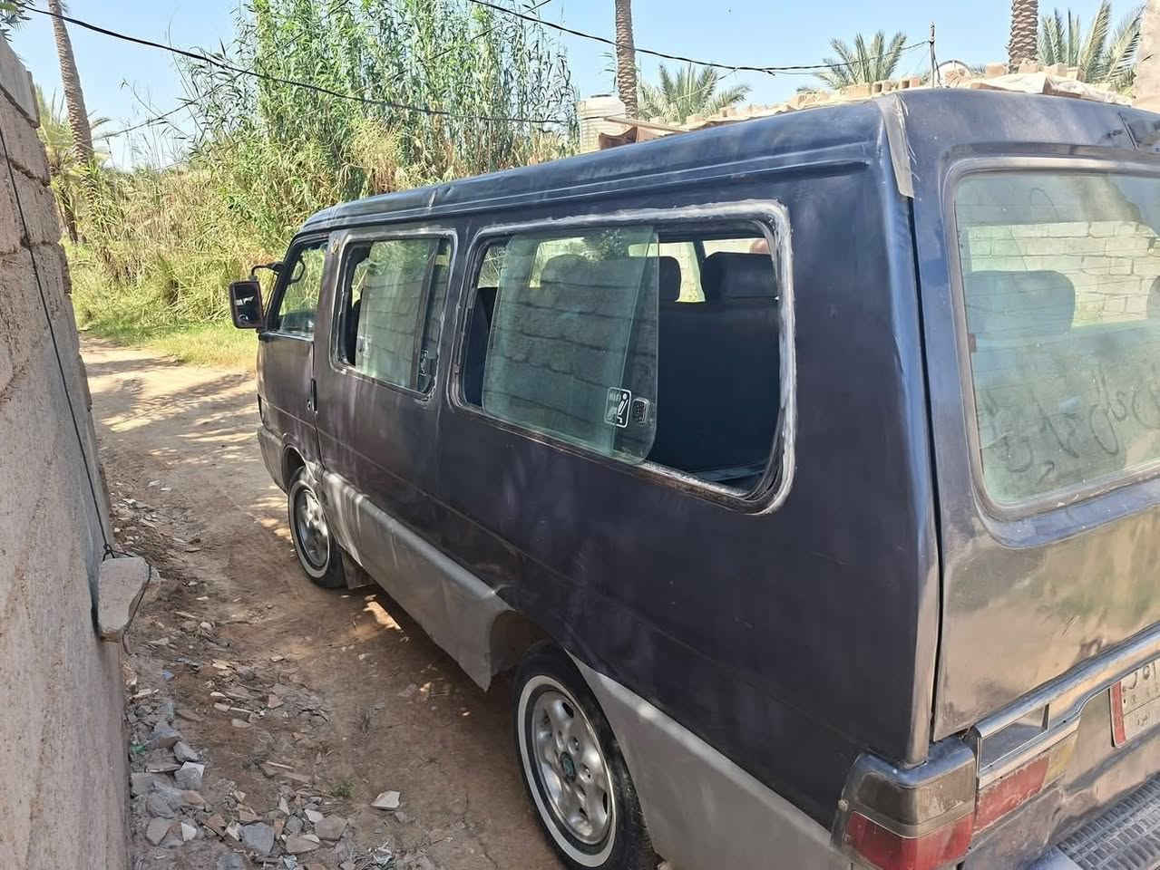 #مكلف_بلنشر

كيا بستا للبيع موديل 1995 سنويه 2027 شهر ثاني محرك مجفت وبم مجفت سياره معمرهه عله ايدي وعليها غرامه 600 مرور ينزل من سعر (٣٨) رقم موبايل ***********
عنوان السيارة ديالى قرب تقاطع القدس
