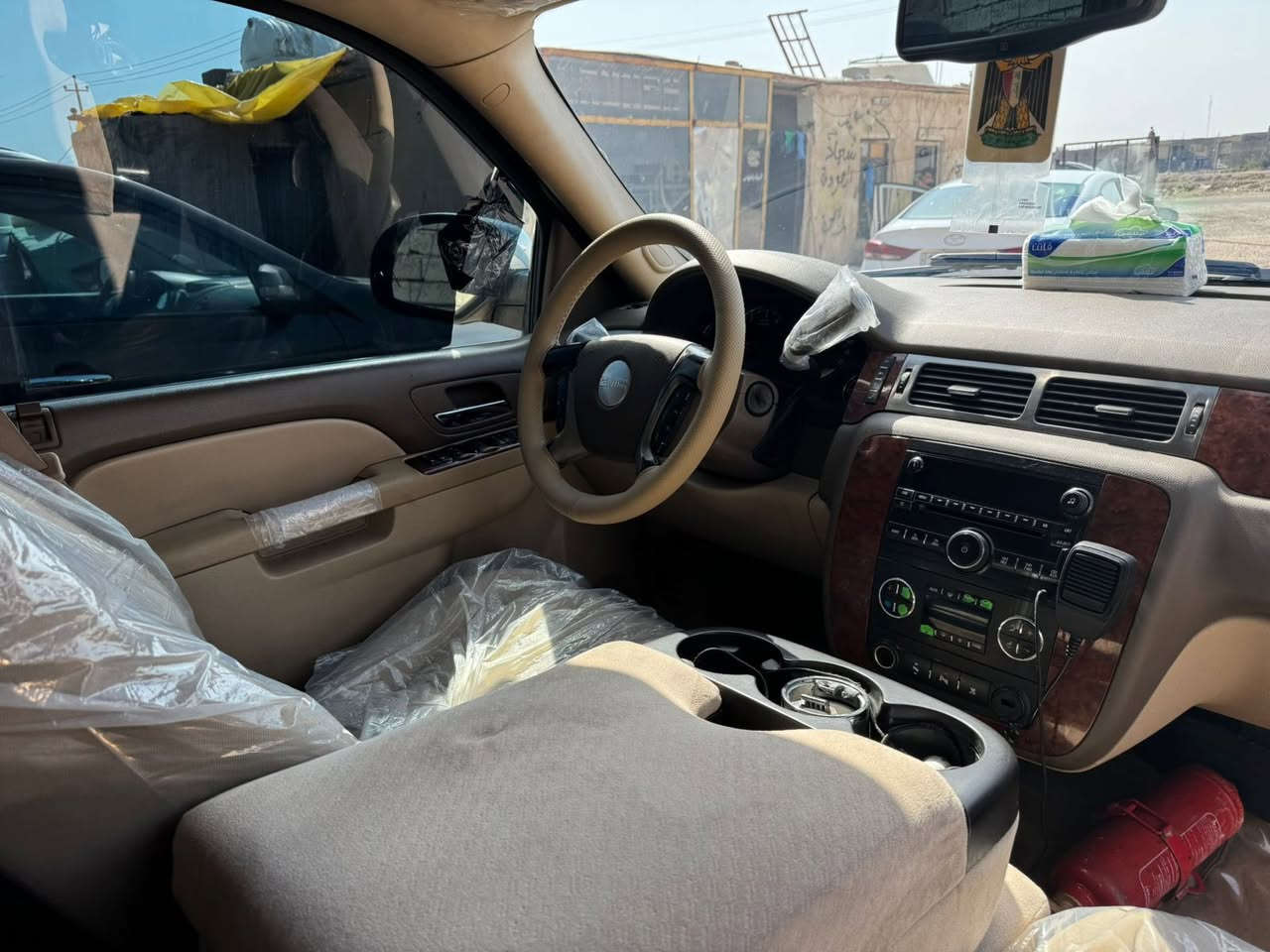 جي ام سي طويل خليجي 2012 كفاله عامه ضربه وصبغ السعر 80  وبيه مجال ***********
