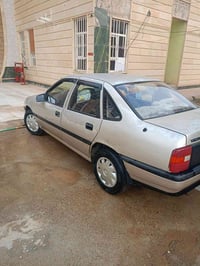 فيكترا • ١٩٩٢ • محرك بي تنقيص