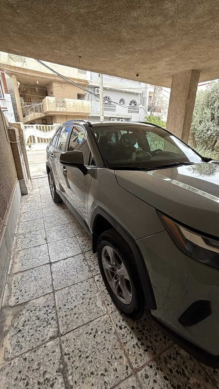 سيارة تويوتا راف فور RAV4 موديل 2023 XLE
Toyota Rav4 XLE  2023
هايبرد   لون سمنتي وارد أمريكي 
شاشة لمس كار بلي 
تشغيل بصمة +بصمة ابواب 
صندوق كهرباء 
فتحه  سقف 
كشنات مخمل (كابوي)
رادار امامي +رادار جانبي + رادار خلفي + نقطة عمياء 
كشن السايق كهرباء 
مانع انزلاق 
مانع تصادم 
تحذير الخروج عن الطريق 
قيادة ذاتية 
كروز سرعة 
فور ويل 
حساس اطارات عدد اربعة
 حادث السيارة امامي 
بدون ايرباك 
أرضيات والصندوق كلها قالب واحد حوضي 
ماشية 19250 كيلو متر
العنوان / بغداد 
السعر/ 255$ 
رقم الهاتف /***********
