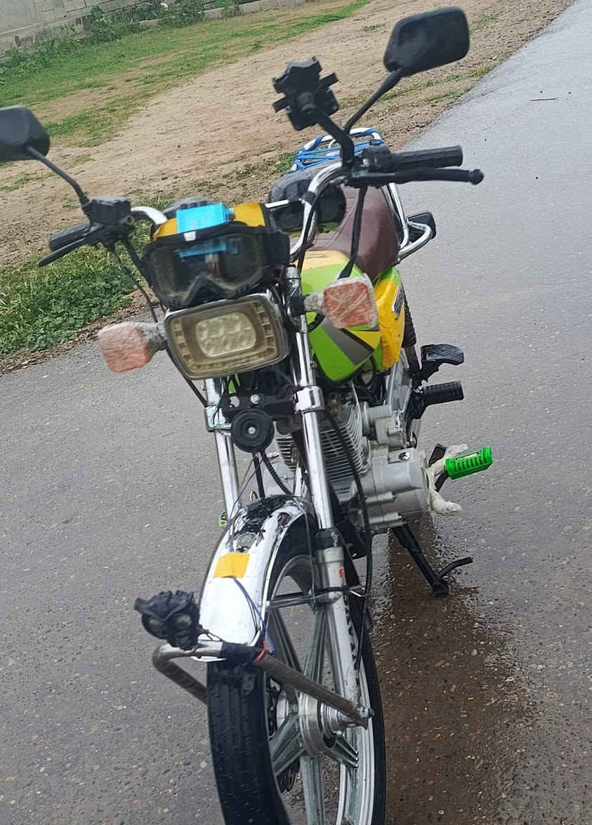 السلام عليكم للبيع سيفان موديل 19 كله شغال سلف هندر كل كهربائيات شغاله مابي اي نقص
السعر 300بي مجال قليل مكاني تكريت


**إذا كنت صاحب هذا الإعلان وتريد حذفه لأي سبب، رجاءا أرسل رسالة إلى الدعم الفني**