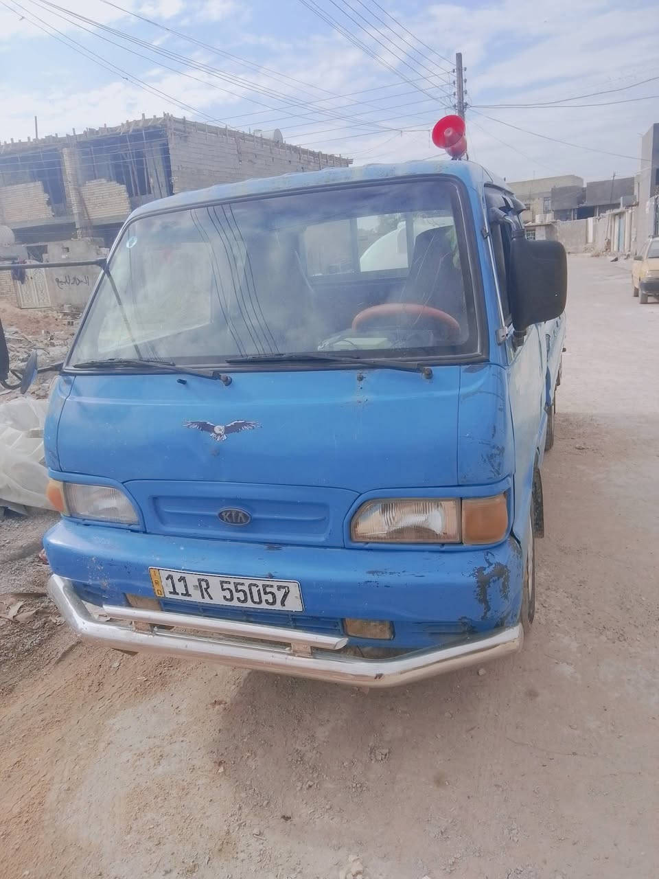 السلام عليكم كيا بنكو 95خير من الله سياره متعوب عليه سنويه لل29هزه جديده السعر 58وبيهه مجال حك الجيه للاستفسار ***********المكان بغداد المشتل
