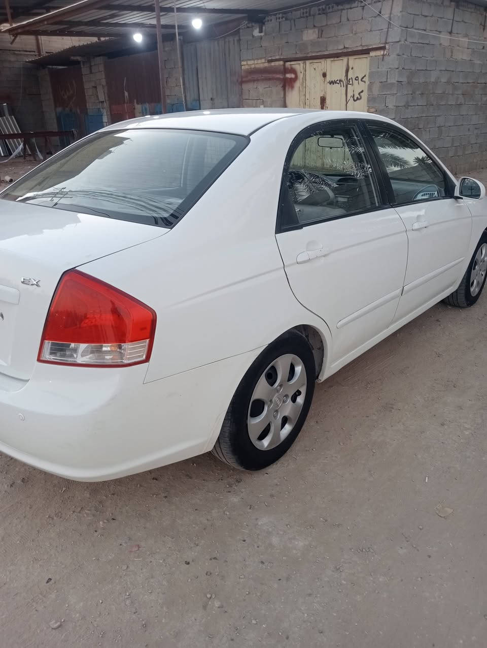 السلام عليكم
سبكترا موديل 2008  امريكي 
مكينه 2000 دوش 
رقم بغداد انكليزي بأسمنه 
بيها اربع قطع صبغ  
كير مكينه تبريد مكفولات 
سياره جاهزه سعر  82 بيها مجال بسيط 
مكاني كربلاء الحسينيه 

***********

