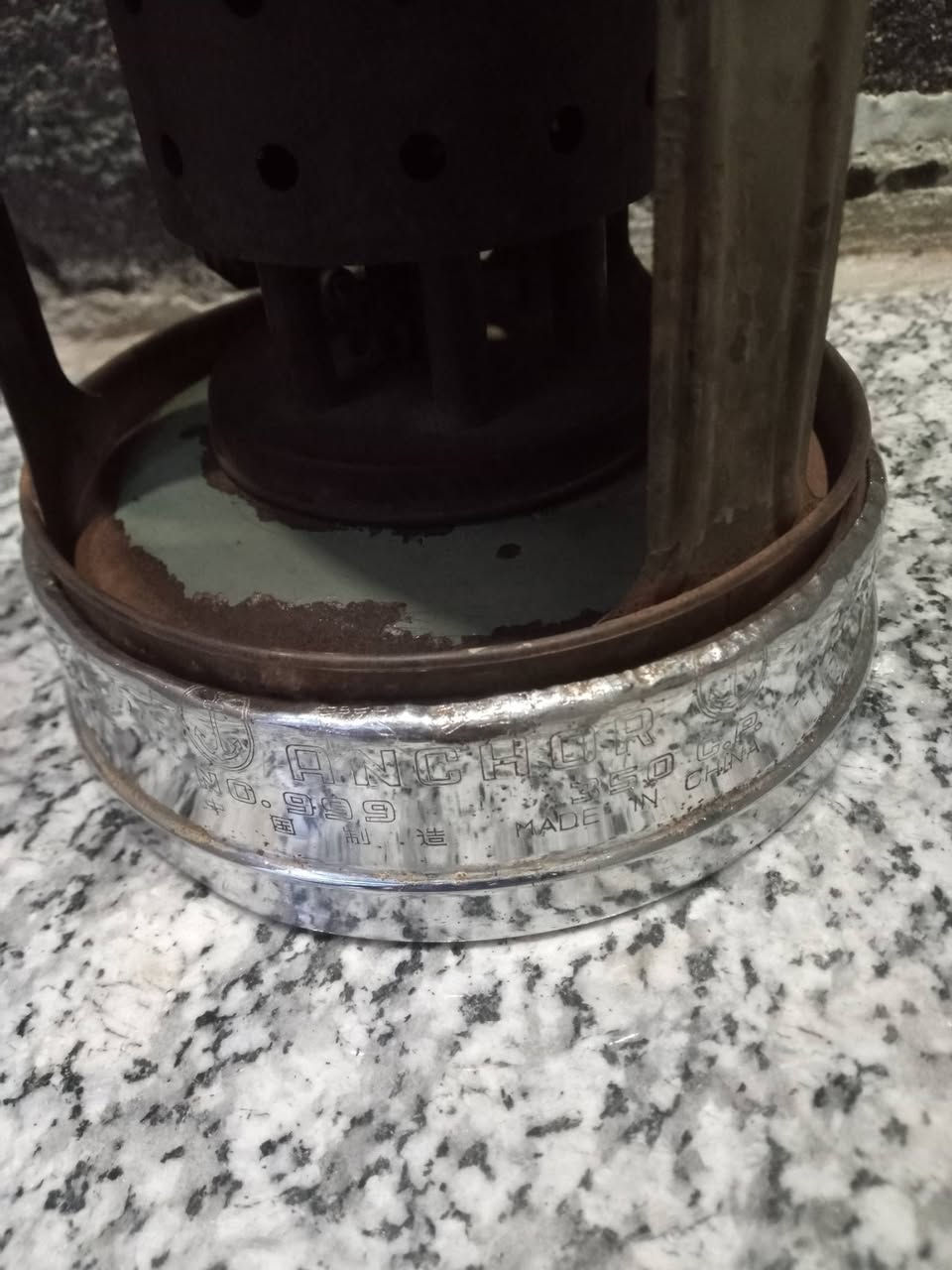 السلام عليكم جولاه قديمه اصليه للبيع حجم صغير شغاله وما تطلع غاز ناره زركه (6)فتايل تاخذ وفتايلها موجوده بل سوك قياساته موضحه بل صوره مبدل برص فقط مكاني ناصريه مركز توصيل ما عدي السعر (18).


**إذا كنت صاحب هذا الإعلان وتريد حذفه لأي سبب، رجاءا أرسل رسالة إلى الدعم الفني**