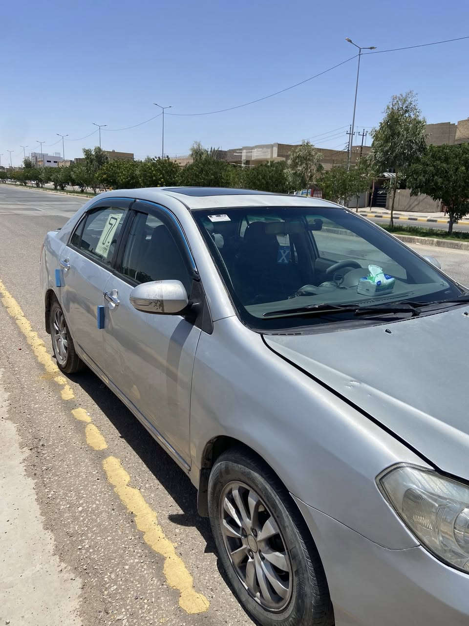 للبيع BYD G3 2012
السيارة كلها بلادي مكفولة من الضربة مصبوغة عام اثر جراد
محرك 1800 مكفول
الكير بي مشكلة يعني تاخذها تبدل كونترول الكير
تبريد شغال
مواصفاتها معروفة 
فتحة
تحكم ستيرن
اشاير مري
السيارة مابيها اي نواقص 
راعيها ببغداد شرط التحويل
مكاني نجف للاتصال ***********
السعر 40
