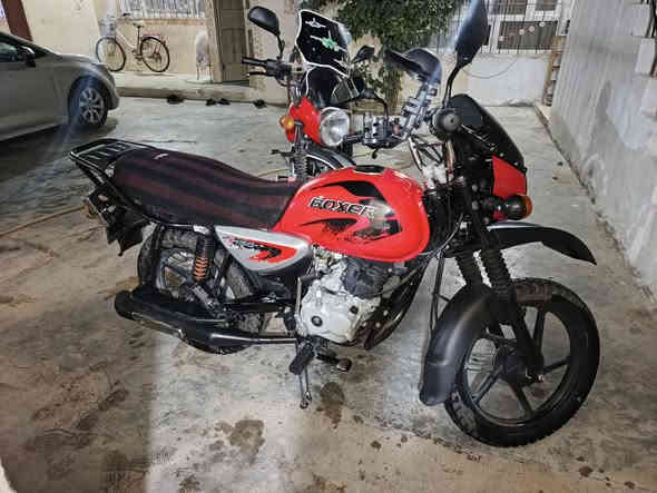 بوكسر 2025
بوكسر موديل 25 صارلها 6 اشهر من نازلة للشارع رقم اربيل 
 ماشيه 27 الف نضيفة حيل اخت الزيرو مكفولة كفالة عامة شرط التحويل
***********
مكاني كركوك
السعر 2500 وبي مجال للغوالي😁
