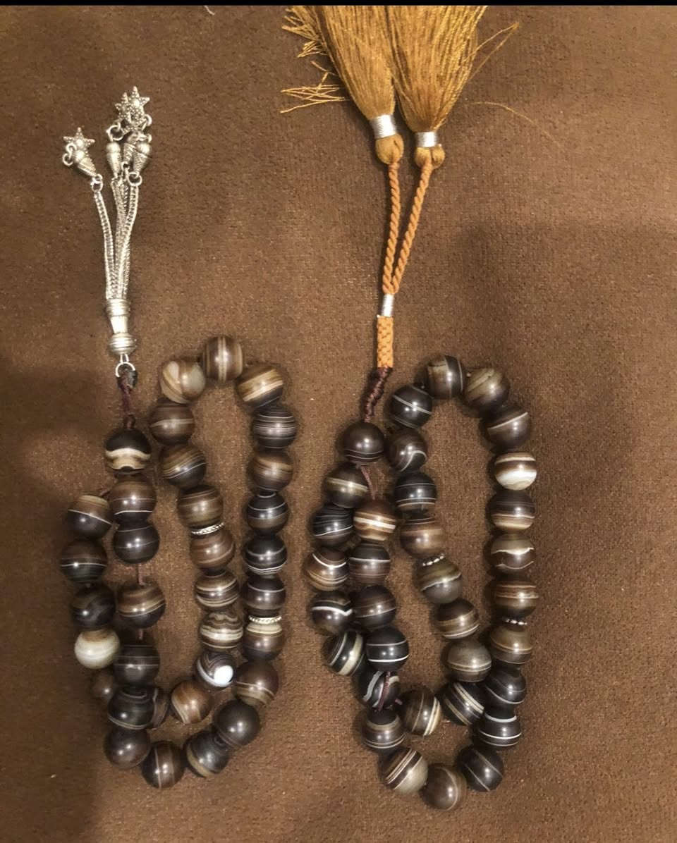 نوادر وتحف من السبح الجزع الاصلي القديم النوادر


**إذا كنت صاحب هذا الإعلان وتريد حذفه لأي سبب، رجاءا أرسل رسالة إلى الدعم الفني**