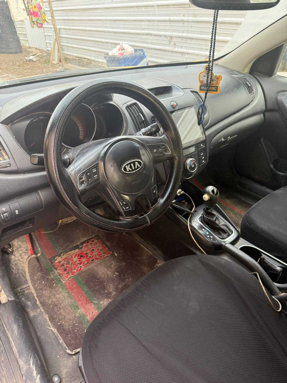 السلام عليكم
فورتي هاجباك 
موديل 2012
امريكي محرك 2000
سياره بيع قسط فقط مقدمه 40ورقة 
تواصل على الواتساب
***********
