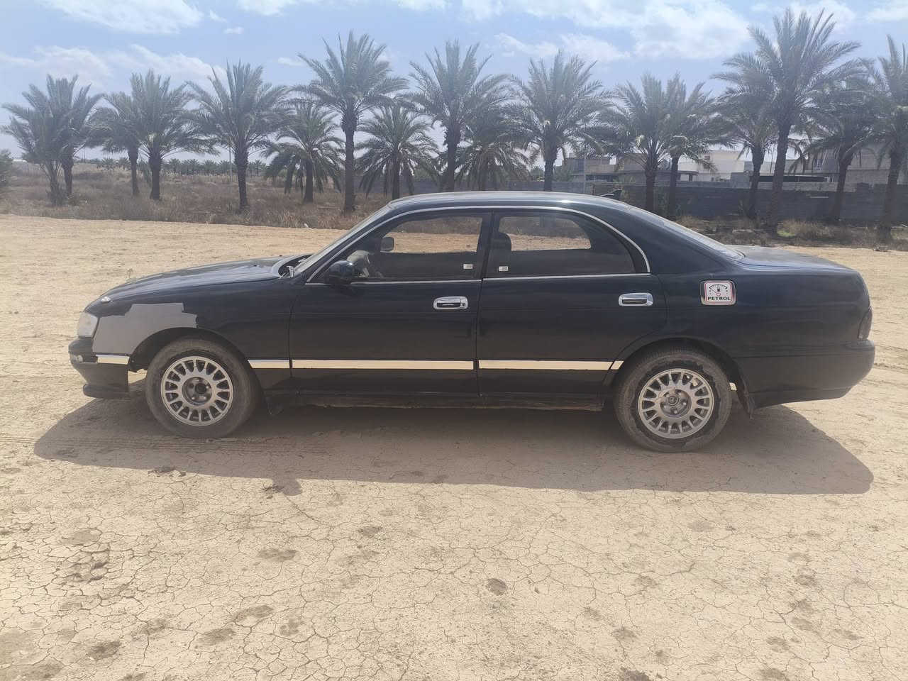 من رخصه الادمن  بطه موديل 1992محرك2500سيار رقم انبار انكليزي سنويه الئ2030محرك كفاله صدو كفاله كير بي مشكله مرات ينمر مرات لا للعلم السياره بيها كصه بس مااندلها وين سياره جاهزه مجهزه  للبيع او مراوس مكاني الانبار فلوجه ***********  سعر 37وبيها مجال
