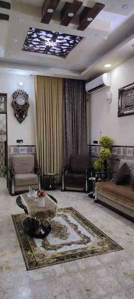 السلام عليكم 
بيت في نادر الثانيه بناء حديث 2020 
المساحة 375 م
النزال 30
الواجهة 12 
طابقين شقتين منفصلات 
للاستفسار الاتصال بالرقم *********** واتساب
