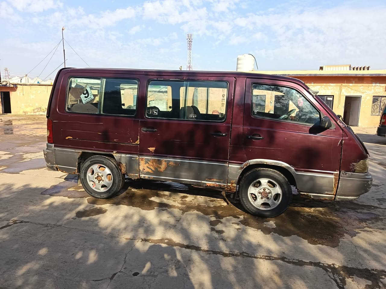 سلام عليكم ستانه موديل 97 رقم بغداد سنويه لل 27 مكينه وكير جدد مشط بور كهربيات السعر 25 وبيه مجال مكاني حله ***********
