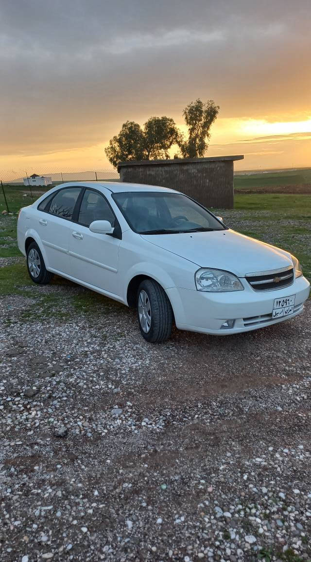 شوفلێت اوبترا مودیل 2009 کیرعادی
بدون صبغ بدون حادث
کیر محرك و تبرید بشرط
تاخم تایرات جدید سیارە بدون مصرف
تحویل وکالە بشرط_غرامە 680الف ینزل من سعر
سعر 72$مجال *********** دهوك, العراق
