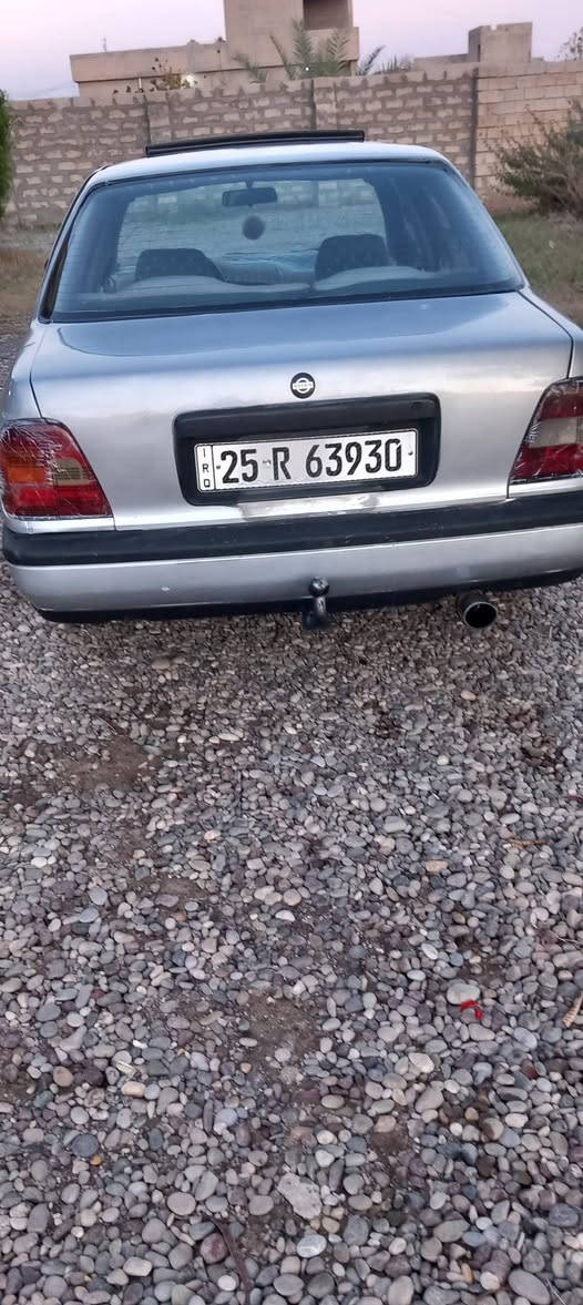 السلام عليكم سني للبيع
موديل 91
رقم كركوك سنويه لل 31 تريد وكاله تريد تحويل هزه جديد 
محرك كير شرط صدر جديد طخم تاير جديد دوشمه كشانه كاعيه سقفيه كلها جديد مصبوقه عام تدفئه نار
السعر 28 بي مجال 
مكاني الشرقاط للاستفسار اتصل

***********
