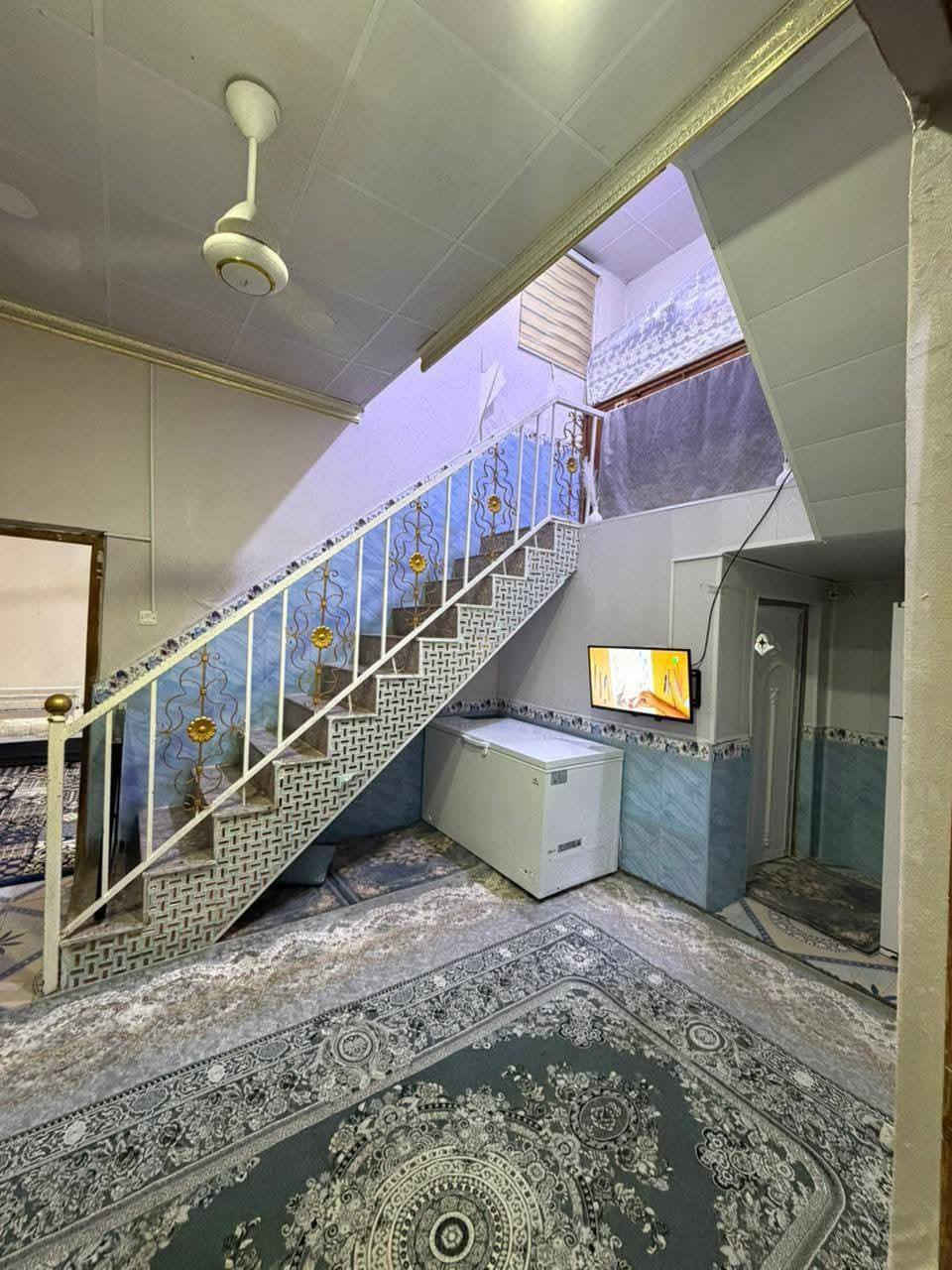 اللهم صل على محمد وآل محمد
بيت للبيع حي العزل طابو صرف مساحة 100 متر قريب عل شارع العام وقريب عل صيدلية الارز  غرفة وصالة ومطبخ وبراني وصحيات  وتهوية
تفاصيل أكثر تواصل خاص او اتصل *********** نستقبل كافة عروضكم
