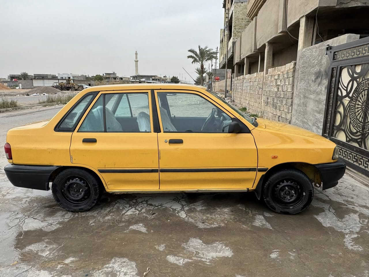 سايبه للبيع مديل 2015مكفوله من كلشي عده البنيد اسياره خير من الله سعر 35وبيها مجال مكاني بغداد اوبو غريب ارقم اتصال*********** 
وتساب اثير ***********
