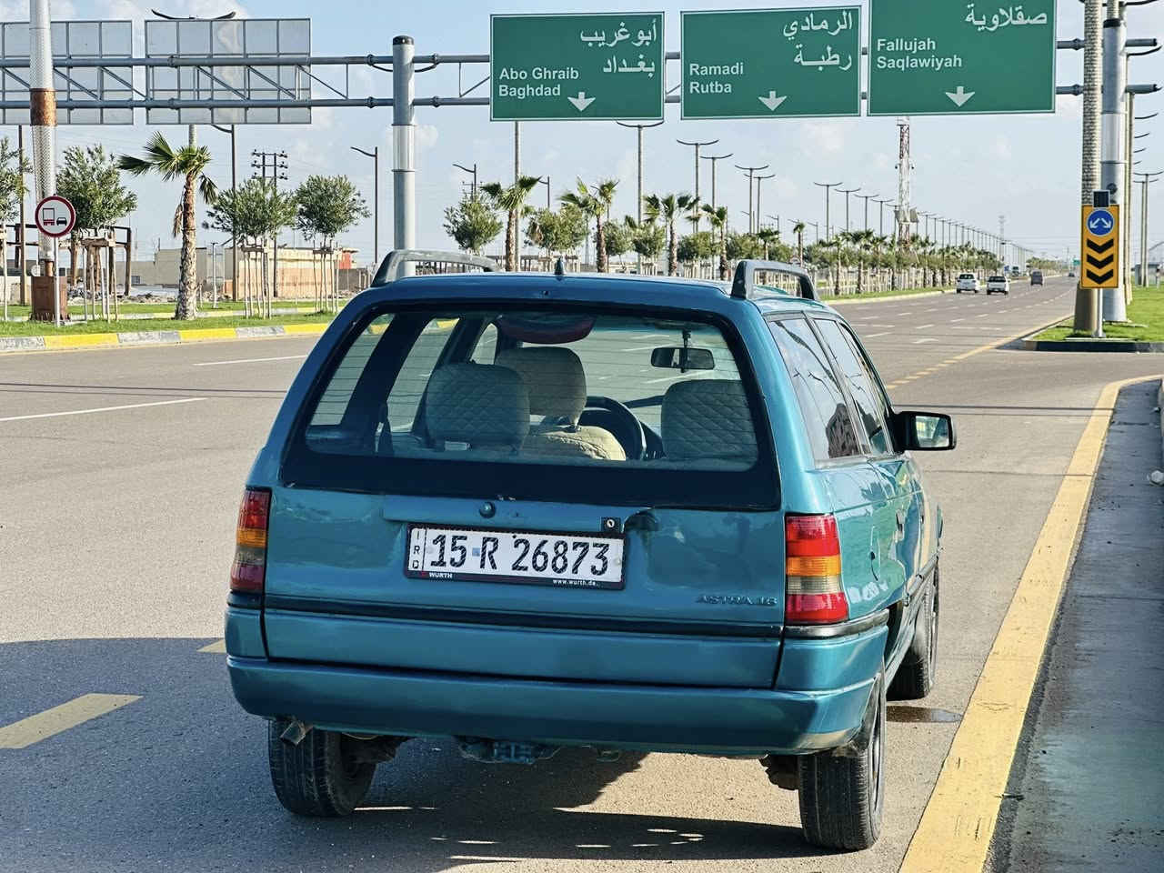 السلام عليكم. للبيع اوبل استرا ستيشن
موديل. 1995  
رقم بغداد.  الدولي. تحويل مباشر

محرك 1600 

كير محرك.  صدر. تخم تاير. سياره جاهزه من كلشي

سياره بيه ٣ قطع والباقي بلادي مكفوله من ضربه ومن كلشي

كير. عادي.   

السعر 41  وبيه مجال

رقم الهاتف:***********

المكان. الانبار الكرمه.  قرب جنسيه
