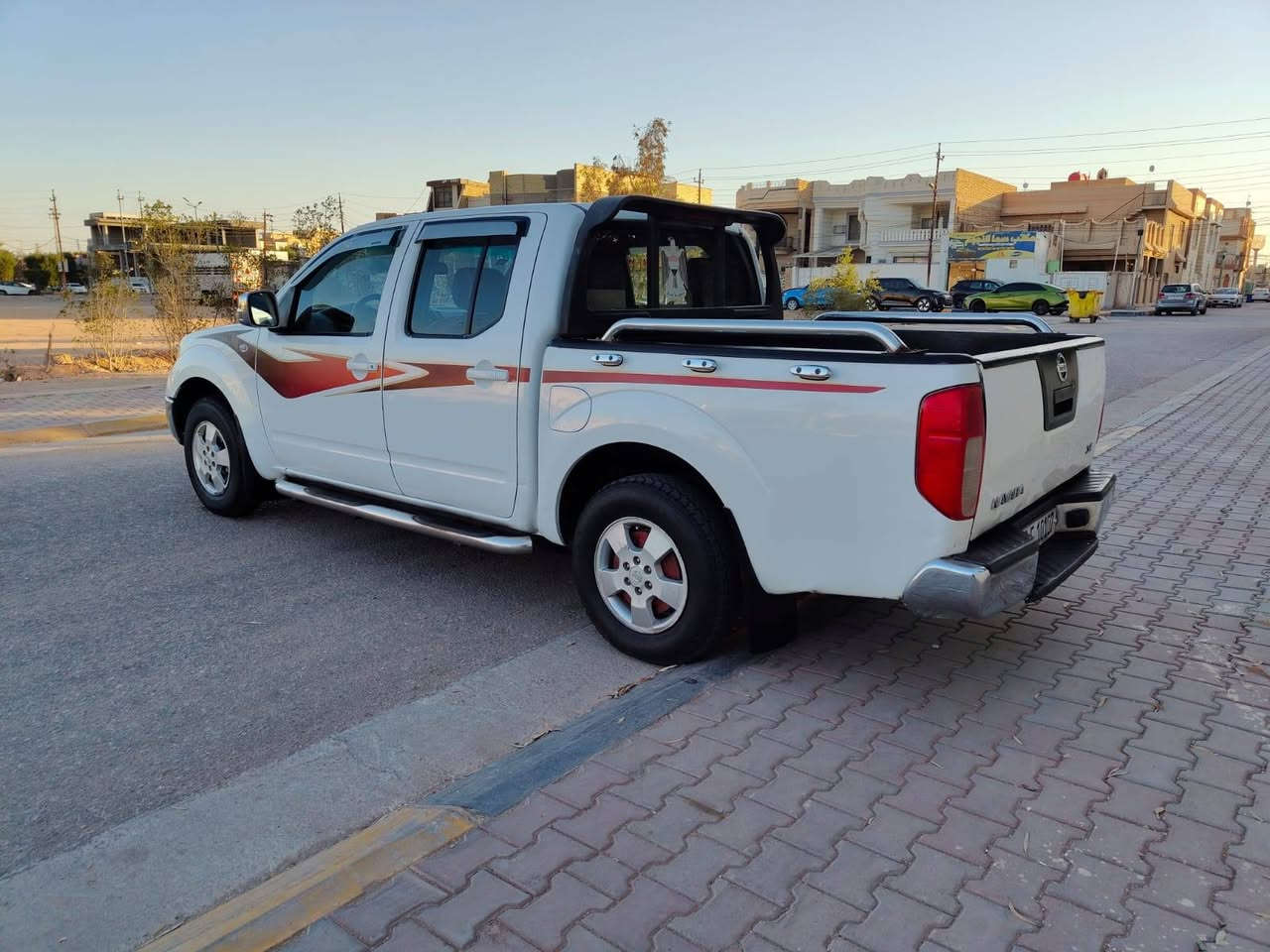 سلام عليكم للبيع بيكم نيفاره كفاله ضربه وتبديل الغايه2029 رقم نكليزي سعر 90 ستفسار أكثر *********** عنوان سياره كربلاء موديل 2010  سياره جديده وجاهزه من كلشي  كير محرك بلاد رقم بغداد نكليزي تبريد ثلج حداديه تخم تاير تبريد سياره جديده
