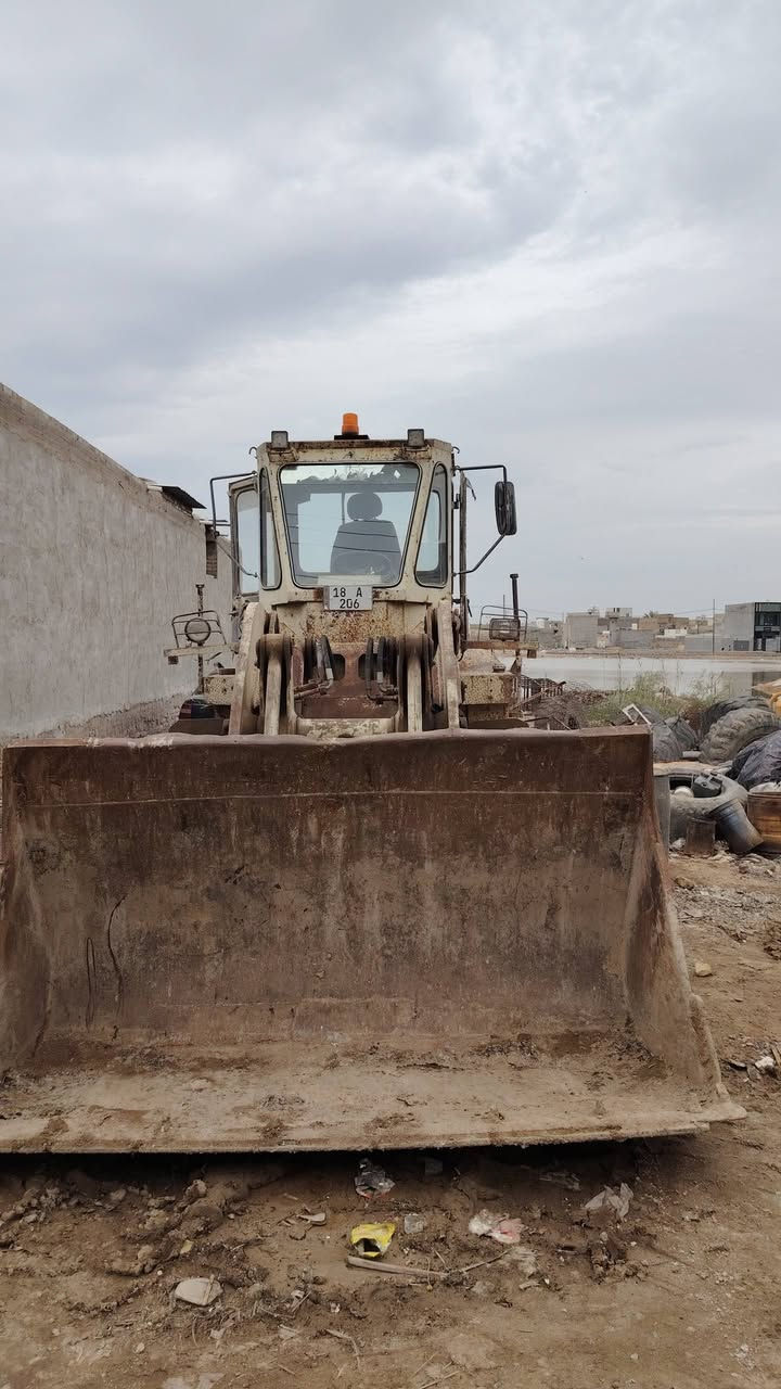 كاوسكي 85***********
السعر 210 بيها مجال للشراي
