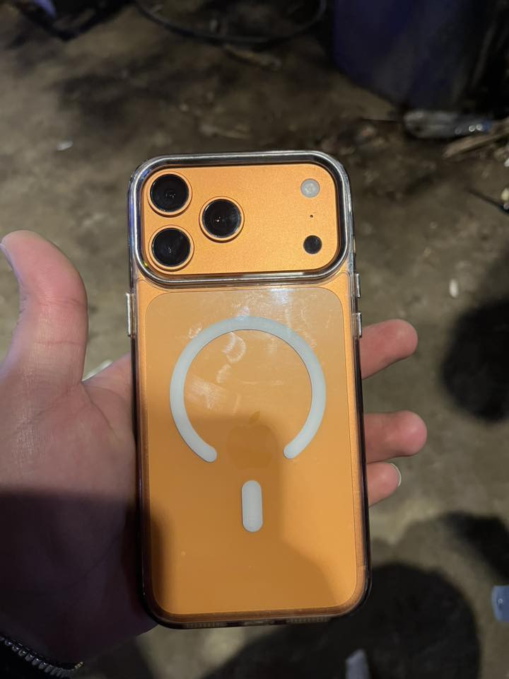 سلام عليكم ايفون 17 برو ماكس ذاكره 256 بطاريه 100 عدد الدورات 41 بعده بحاله الوكاله
مستعجل ع بيعه حاله طارى عندي ما متواجد ع فيس بس ع خط / الرقم / ***********
مليون او 100 / مستعجل ع بيعه
