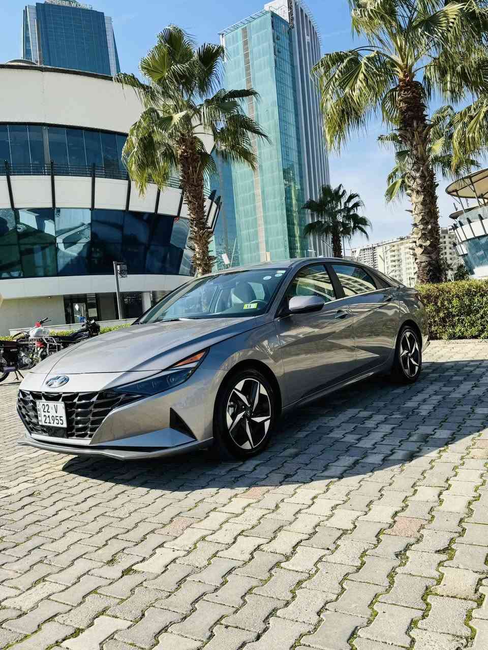 هيوندا النترا2023 ( لـيمـتد هايبرد)
سعر 172$بيها مجال

فول فول مواصفات لمتد فول 1/1 للاخير

دخول جديد رقم أربيل باسمي

حادثهة جاملغ جهة عكس سايق  ويا ربع الباب  صبغ بدون ايرباك بدون دواخل

ماشيه 18 الف ميل 

شاشه متصله

كيجات دجتل 

اناره داخليه بالدشبول بلادي

بصمه تشغيل + تشغيل عن بعد + بصمه ابواب

فتحه سلايد 

لدات امامي خلفي

زنون بلادي

داخل جلد تدفئه 

رادارت امامي وخلفي وجانبي

حساس خلفي 

كرسي كهرباء كامل خزن

تحديد مسار 

اوتو هولد

هاند بريك بصمه

انظمه قياده 

شاحنه لاسلكي 

سستم صوت  bose

اشاير مري

ويل 17 كروم

دخول ذكي وترحيب

وجنطه ذكيه تفتح عند الاقتراب

وبعد بيها مواصفات 

رقم شاصي

KMHLN4AJ6PU090234

للاستفسار

***********

مكان سيارة اربيل
