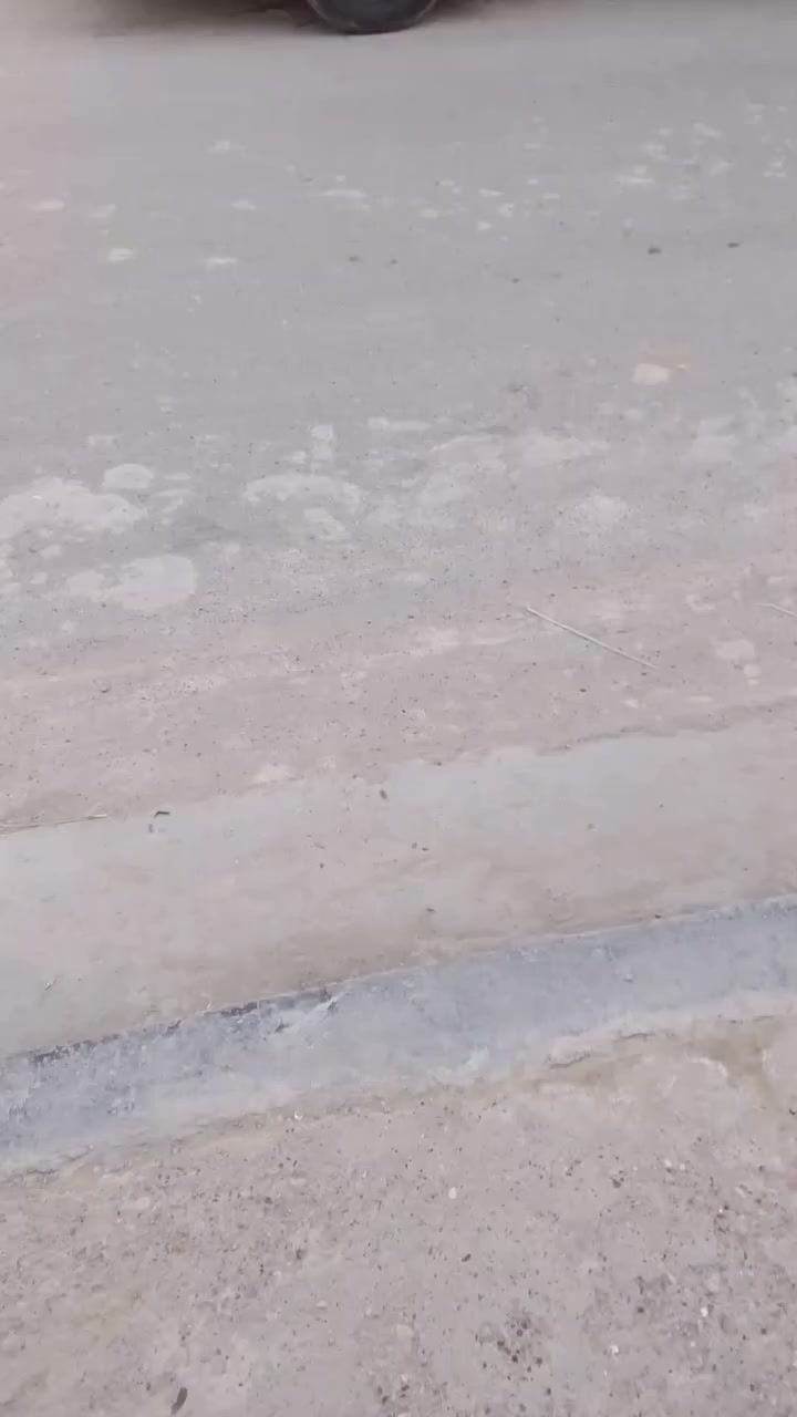 *********** صفاء الساعدي بيت ركن 120متر مجاور بيت زامل دلال شارع سوق
