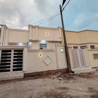 نجف • ١٠٠متر • مقابل قرية الغدير