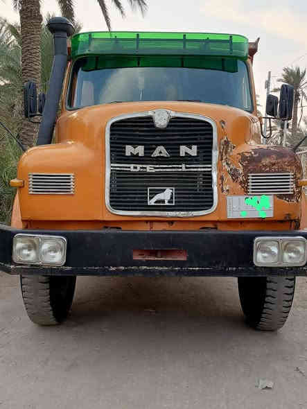 السلام عليكم اخوان مان قلاب ابلادي موديل ٨٢ محرك سوبر جديد سياره جهازه من كل النواحي رقم بغداد بأسمي متصرف عليهه الف دينار بوجهك للشغل بيهه فطر من الجعمقه سعر المطلوب ٢٠ وبيهه مجال حك الجيه المكان السياره بابل مسيب أبو أيمن العبيدي *********** او *********** مصطفى المعموري
