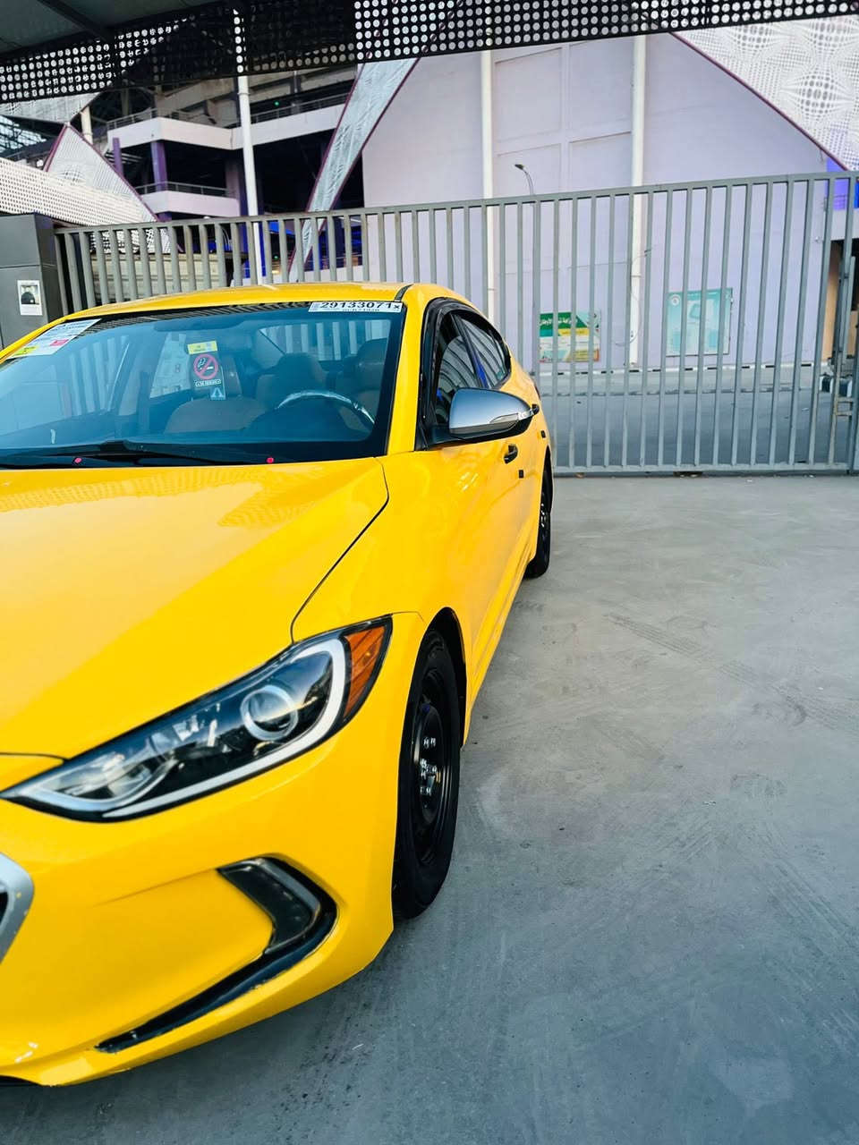 السلام عليكم
النترا موديل 2018
وارد أمريكي
حادث بنيد فقط
بدون دواخل
مكينه 2000 دوش المرغوب
كير  At
السيارة نص فول
تخم تاير جديد
حداديه جديده
دوشمة جديده السياره ليبل واحد عدا البنيد
كفاله السياره من الشاصي ولغد
رقم السياره بغداد
للأتصال ***********
العنوان بغداد الجديده
