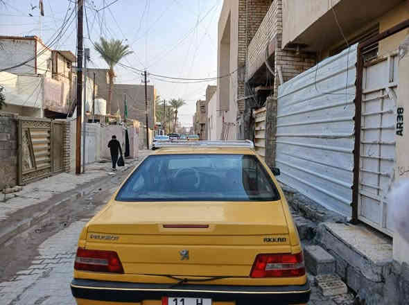 بيجو أكد  موديل 16 كير  محرك  بحالة جبدة خير من الله
رقم انكليزي   ب 40  بيهة مجال شوية مكاني بغداد  شهداء البياع  تلفون ***********
