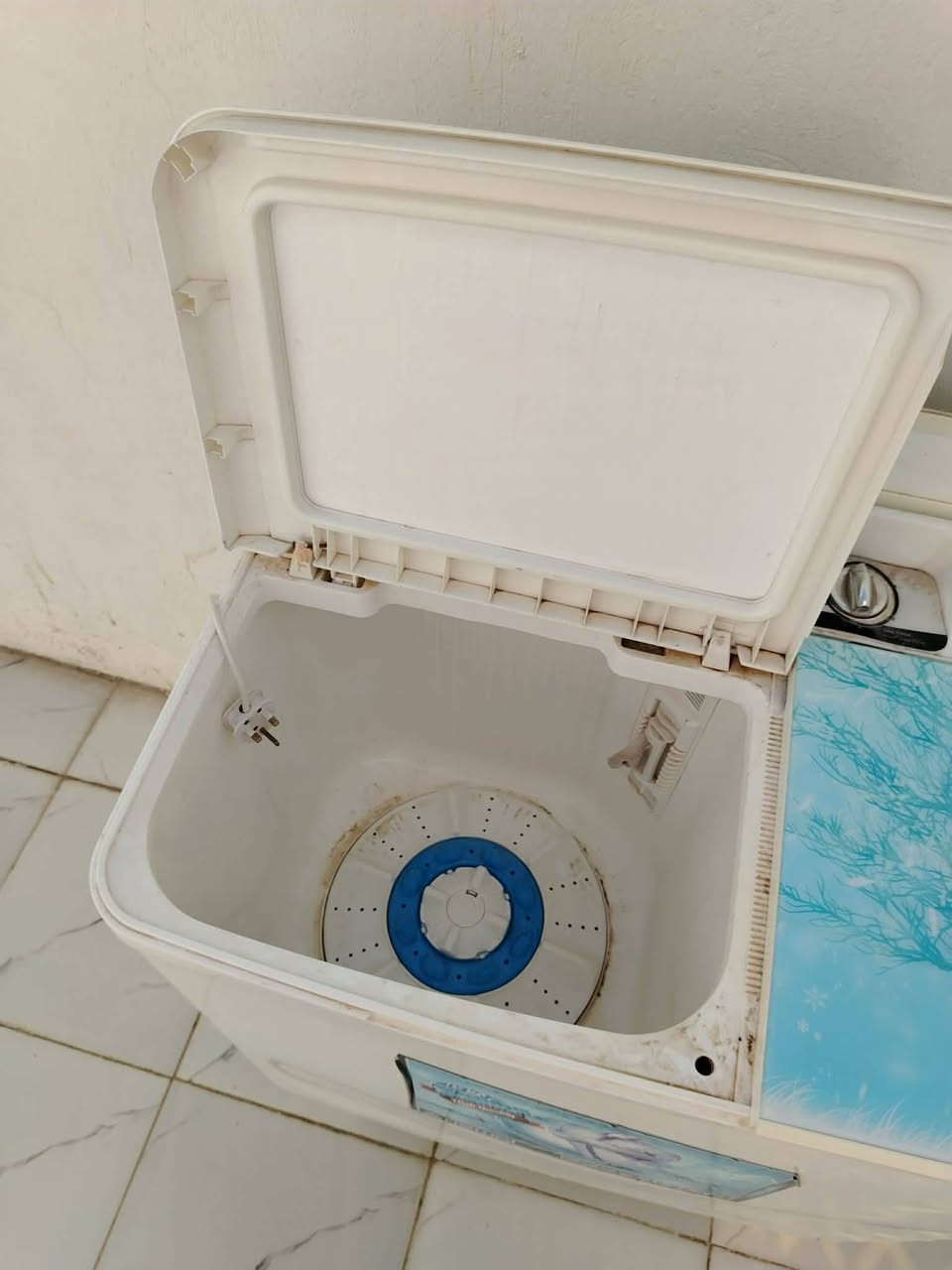 غساله للبيع نضيفه جدا الحجم 11 كيلو السعر 125. وبيها مجال


**إذا كنت صاحب هذا الإعلان وتريد حذفه لأي سبب، رجاءا أرسل رسالة إلى الدعم الفني**