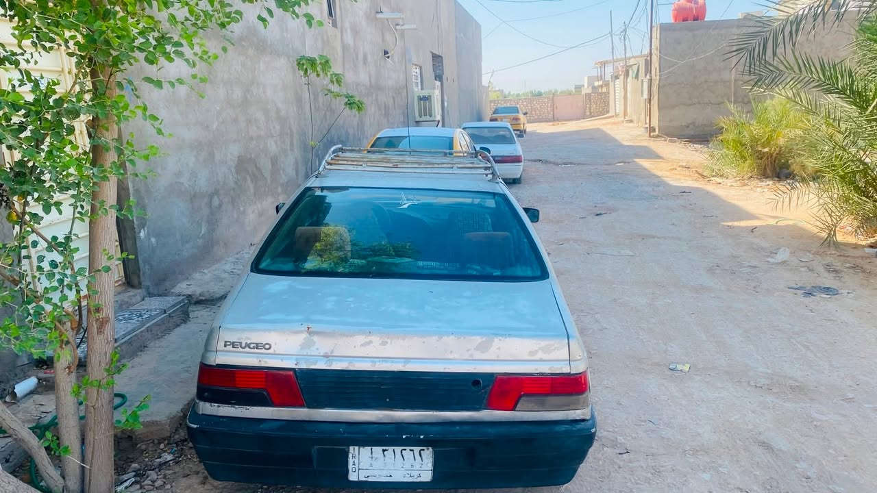 السلام عليكم ورحمة الله وبركاته 
حياكم الله 
بيجوا روى 2009 ملاحظه اني مكلف بلنشر شراي يتصل علرقم 
رقم كربلاء كاملة معاملة مال المداور بسمنة 
محور اوتو محرك وكير ونجي كفالة 
حدادية جديدة 
تايرات نضيفات 
سلف وداينمو جديد 
مكفولة من الضربة والشواصي 
السعر 17 وبيها مجال 
للاستفسار ***********
