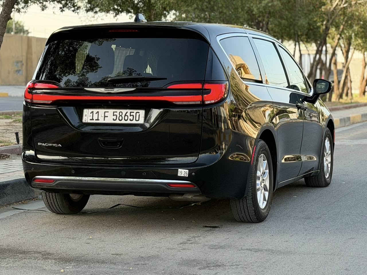� كرايسلر باسفيكا 2024 🚘

سيارة عائلية تجمع بين الراحة، المساحة الواسعة، والتكنولوجيا الحديثة.

✅ موديل 2024
✅ لون أسود
✅ ماشية 9000 ميل فقط
✅ مرقمة بغداد

💰 السعر: 230 ورقة

📞 للاستفسار: ***********
📍 بغداد – حي القاهرة – قرب مستشفى الجنوب
