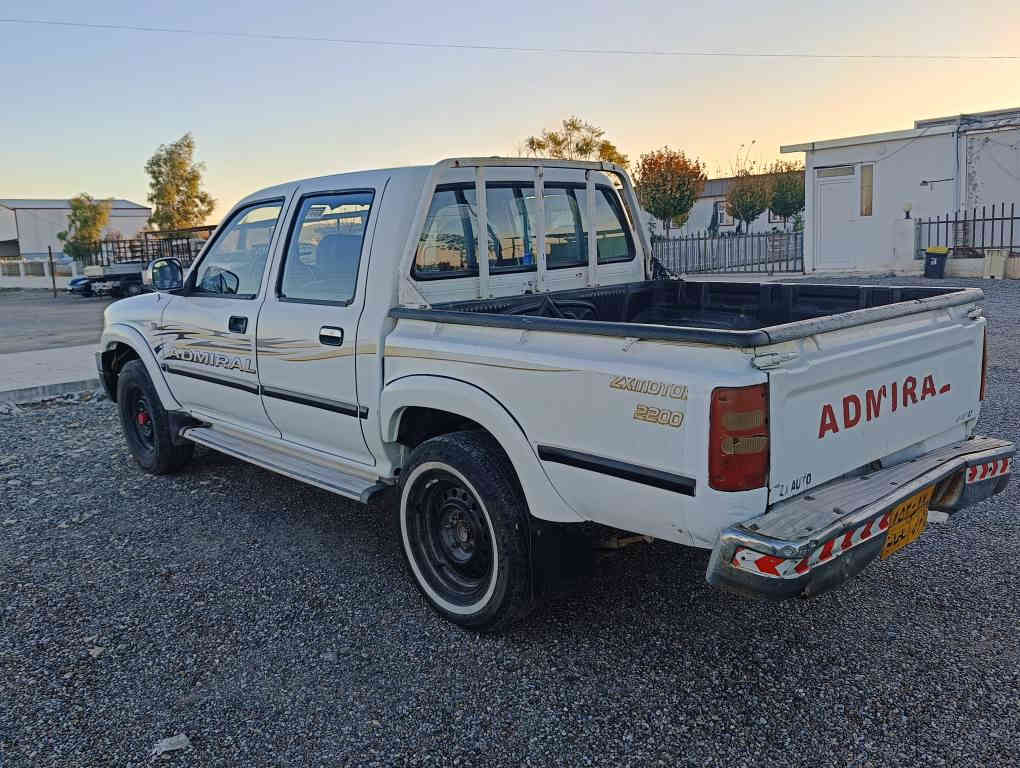 پیکاب ئەدمیراڵ مۆدێل 2008گێڕومەکینەوئەکسلی بەشەرت بێ دەعم وو لێدراوی بێ سبوغ سەنەوی تازە بەسەر چوە تەحویل و غەرامەوبڕاوەبەشەرت بەناوی خۆمانەوەیە سعری 45گڵاویەک تۆزێک مەجال ژ.م ***********ژ.م***********ناونیشان چەمچەماڵ شمشمل, السليمانية
