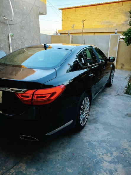 السلام عليكم كيا كوريس 2017 وارد كوري K9
فول مواصفات عدا الفتحه مواصفات فول الفول جكات ملغيه 

محرك V.6/ 3.800 كير طياره 8 نمر مكفولات عداد 155k.m

تخم تاير جديد تبريد ثلج ميكانيك جديد السيارا حلوه كلش

بيها جاملق امامي صبغ وكلير بل جاملقات الخلفيه بدون دواخل

وبدون ايرباك رقم بغداد الجديد بئسمي تحويل مباشر 

مكان لسيارا بغداد // ملاحضه# السيارا ترهم بموعد أو قصط 

مقدمه اقل شي (80 ورقه والباقي قصط او موعد استلام فوري

المشتري فقط من سكنه بغداد للستفسار ***********
