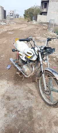 سيفان 2019 للبيع 225 سعرهة النواقص موضحه كدامكم مستعجل على بيعتهة اورا...