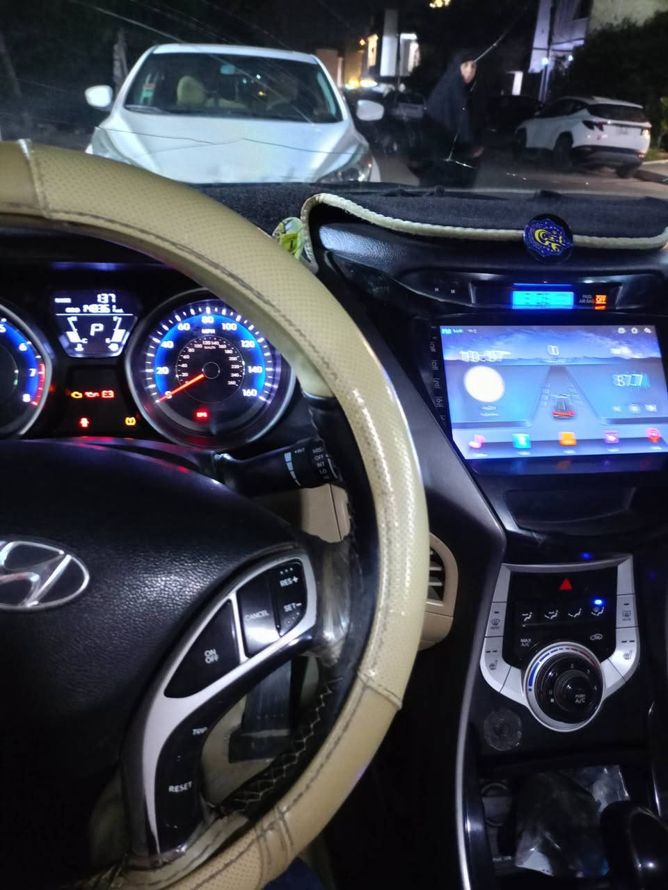 السلام عليكم النتره 12فول عده البصمه لون 🍒 كرزي احمر وارد امريكي رقم بغداد انكليزي  بسمي السعر 99بيها مجال 
صبغ حزام لبل واحد عدا البنيد بيها الجاملغ الايسر نفسه راجع
*********** بي وات ساب
