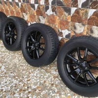 للبيع تخم تاير دلوب لياباني وتخم ويل جديد سعره 550وبي مجال مكان بغداد ...