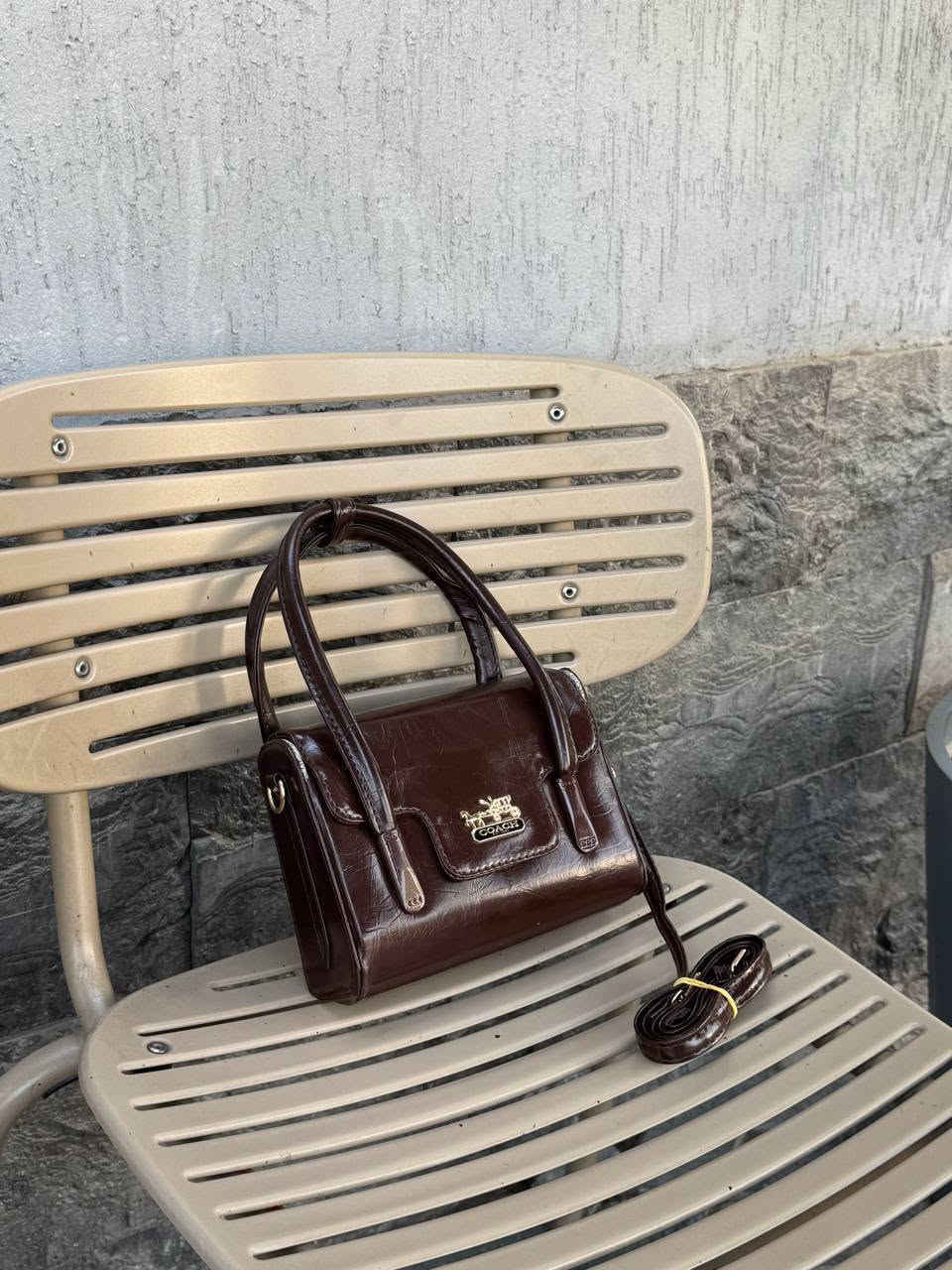 🔥 لسه بتدوري على شنطة شيك وبسعر حلو؟
بلاش تدفعي كتير في شنط غالية… عندنا الحل 👌
👜 شنط حريمي خامات ممتازة
✨ شكل شيك يركب على أي لبس
💼 مناسبة للشغل – الجامعة – الخروج
💸 أسعار على قد الإيد + عروض مستمرة
⏳ الكمية محدودة جدًا وبتخلص بسرعة
🚚 توصيل سريع لكل الأماكن
📩 ابعتي دلوقتي واحجزي شنطتك قبل ما تخلص
#fypviralシ #bags #شنطة #foryoupageシ


**إذا كنت صاحب هذا الإعلان وتريد حذفه لأي سبب، رجاءا أرسل رسالة إلى الدعم الفني**