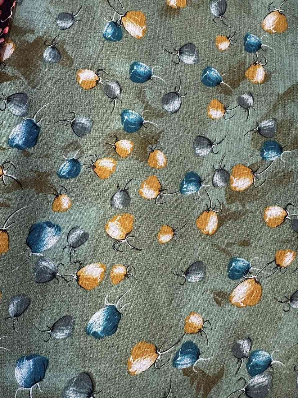 على بركة الله 
قطع قماش نسائي كشمير ايطالي 
خامه بارده وحلوه 
قياس القطعه مترين ونصف * مترين 
بأنسب الاسعار 
تقاطع شارع البالات قرب افران صمون بركات الزهراء


**إذا كنت صاحب هذا الإعلان وتريد حذفه لأي سبب، رجاءا أرسل رسالة إلى الدعم الفني**