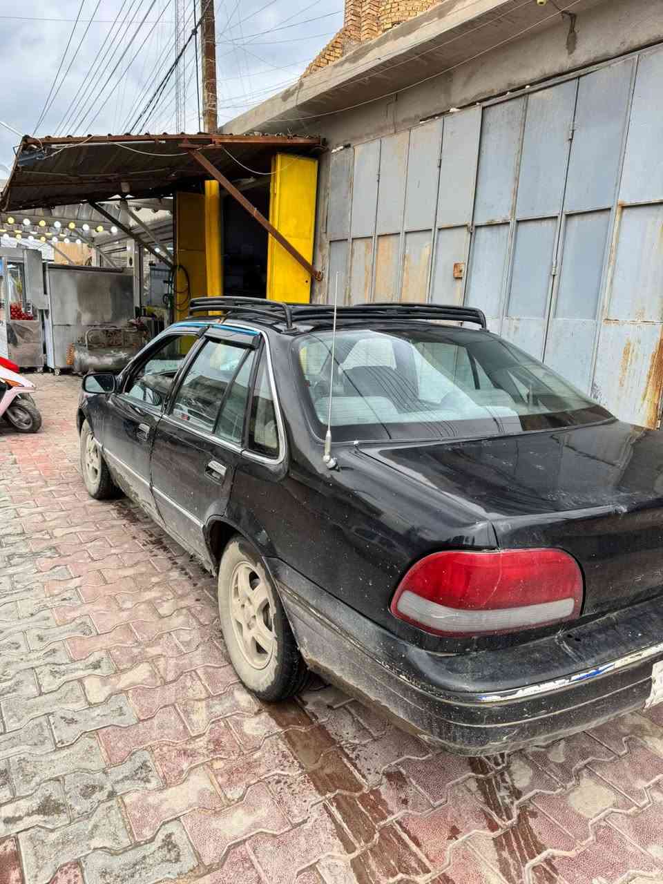 السلام عليكم 

للبيع للبيع برنس فراشه موديل 1996
مفتوح مو مسكر كهربائيات كله شغاله 
جام اربعه كهرباء 
مكينه لا تبخير ولا تنقيص 
كير ممتاز 
حداديه ممتازه 
ترايك للبصره
كشر خير من الله احلا من لصوره لسياره ما مغسوله 
خيسات بس الي موضحات بل صوره 
رقم بغداد بأسمنه 
تحويل ثاني يوم 
مكاني كربلاء طويريج 

السعر 30 وبيه مجال بصيط

 رقم الهاتف ‭0771 039 6491‬
