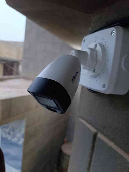 اختصر الزمن والجهد وتمتع بالجودة 
سلام عليكم 
تم تأمين منزل احد زبائننا ب ٤ كاميرات من شركة دهوا دقة 
٢ ميكا 
صوت وصوره 
ليلي الوان 
ضمان سنه استبدال 
#العنوان #
كربلاء/ طويريج/ شارع البلدية/ مجاور المستوصف الطبي 
#هاتف #
***********
***********
جمله- مفرد 
اسعار خاصة للمنصبين
