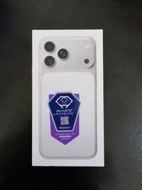 ايفون 17 pro max للبيع جهاز جديد ذاكره 256 نسخه sim بطارية 100% عدد دو...