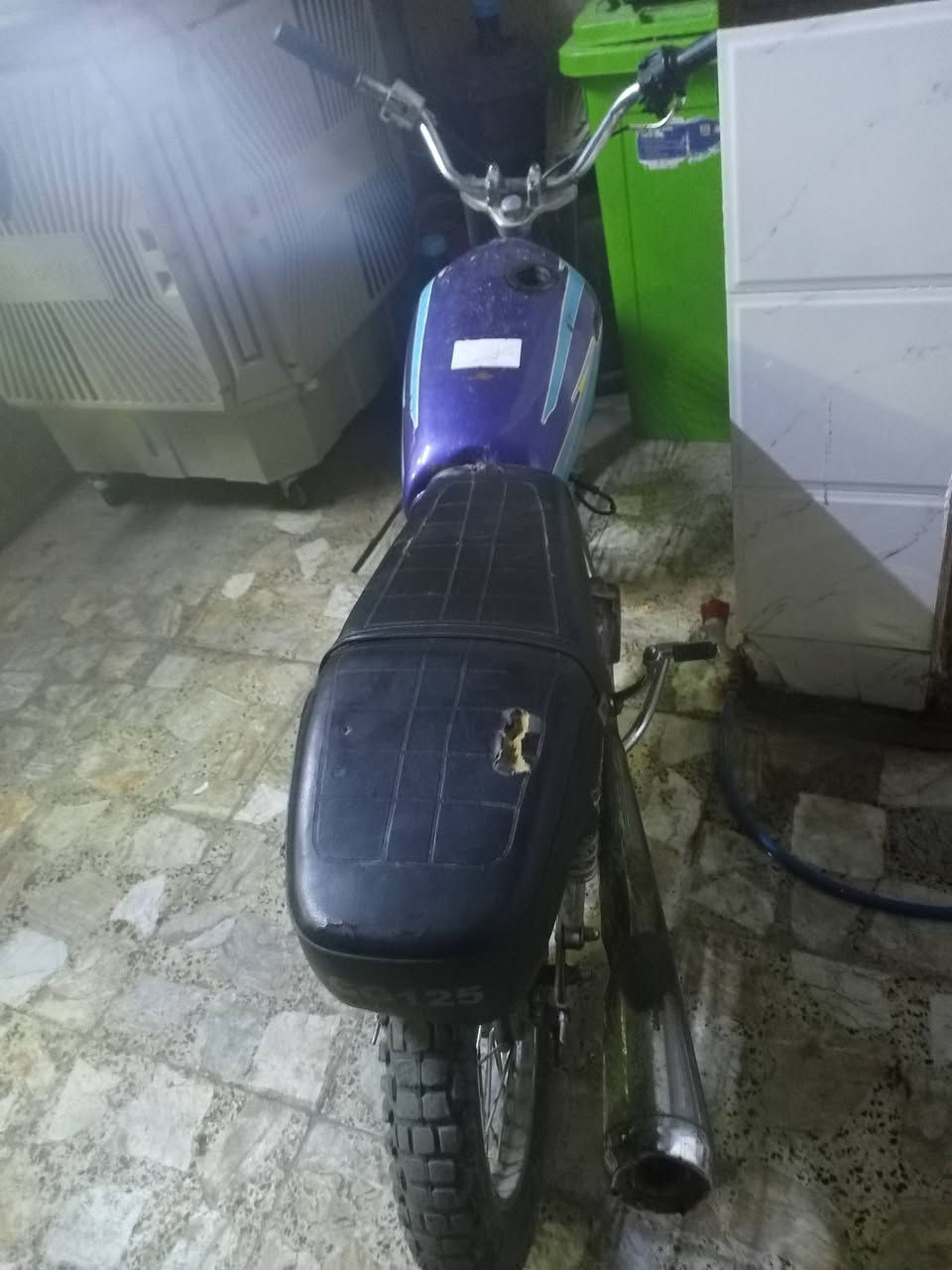 اخوان عندي دراجه ايرانيه للبيع الدراجه ملفه عطلان فقط  مكينه ناعمه تخبل  مكاني بغداد التراث السعر 150  ) هاذ رقمي الشراي ينتصل ***********
