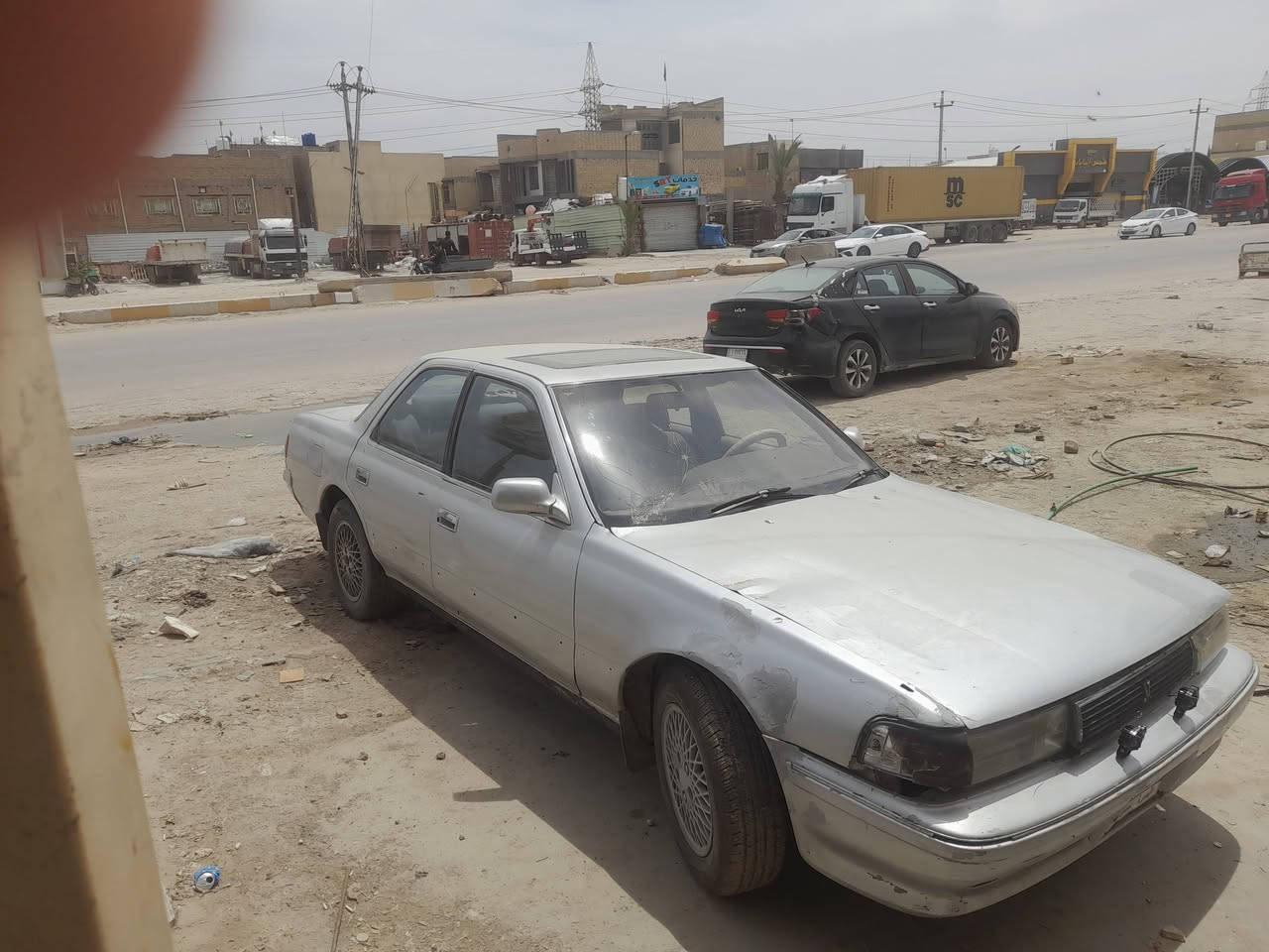 السلام عليكم  كرسته كربلائي رقم بصره
محرك ونجي غرفتها جديده مال راس الثور 
تخم تاير جديد ويل كب كهربائيات كلها شغاله سياره رخيصه ومالت بيت خير من الله وسعرها جدا مناسب ٢٦ ورقه 
مكاني ناصريه مركز 
***********
