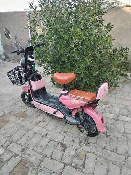 دراجه شحن للبيع فول نضافه مستخدمه كم شهر ***********
