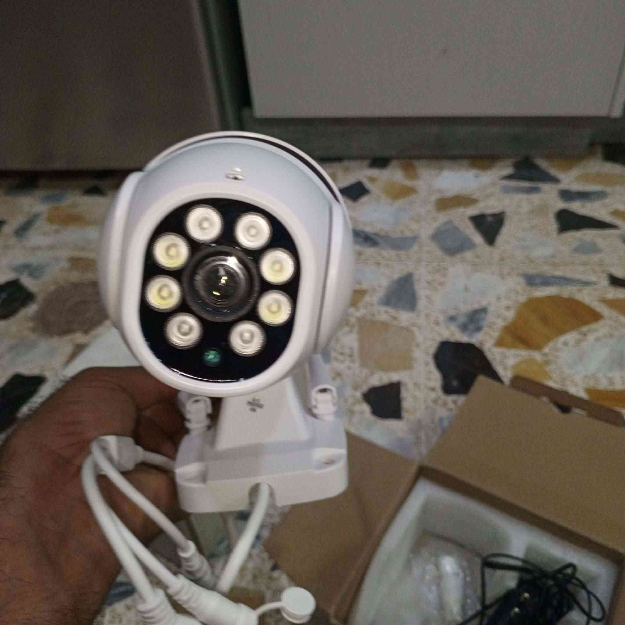 كامرات دواره انترنت صوت وصوره اثنين بسعر 40 اثنينهم 
***********
